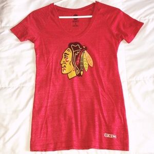 *LAST CHANCE* Blackhawks T-shirt